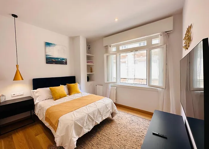 Vahibar Residences- Plaza De Compostela * Βίγκο