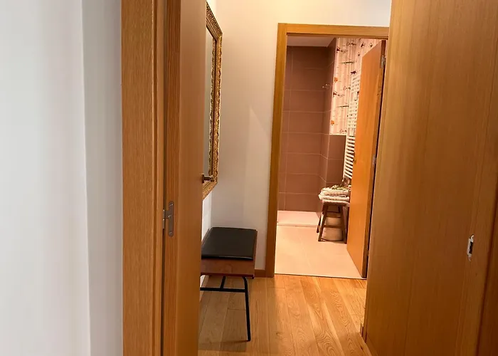 Vahibar Residences- Plaza De Compostela Διαμέρισμα *