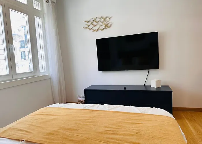 Vahibar Residences- Plaza De Compostela Διαμέρισμα