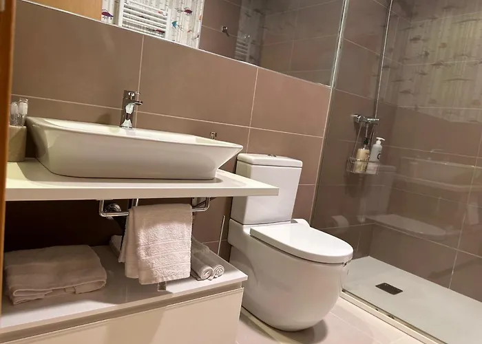 Vahibar Residences- Plaza De Compostela Διαμέρισμα *